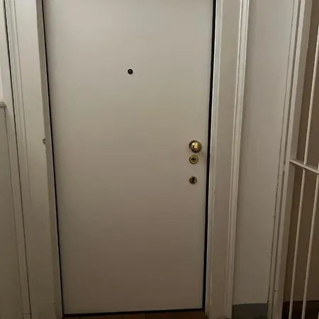 Nur 1 Διαμέρισμα